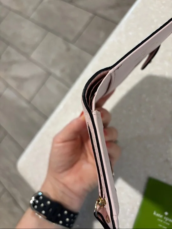 kate spade pale pink pebbled wallet with gold plaque - Picture 10 of 12